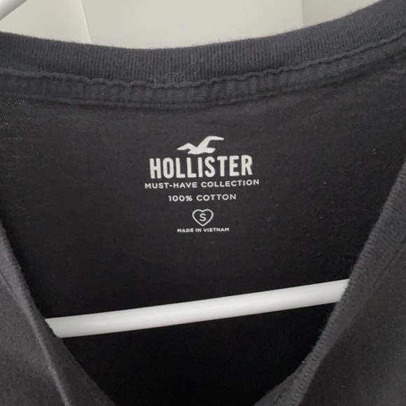 Hollister S Butterfly Crop Must Have Tee Shirt T-Shirt black Small embroidered - Picture 3 of 5